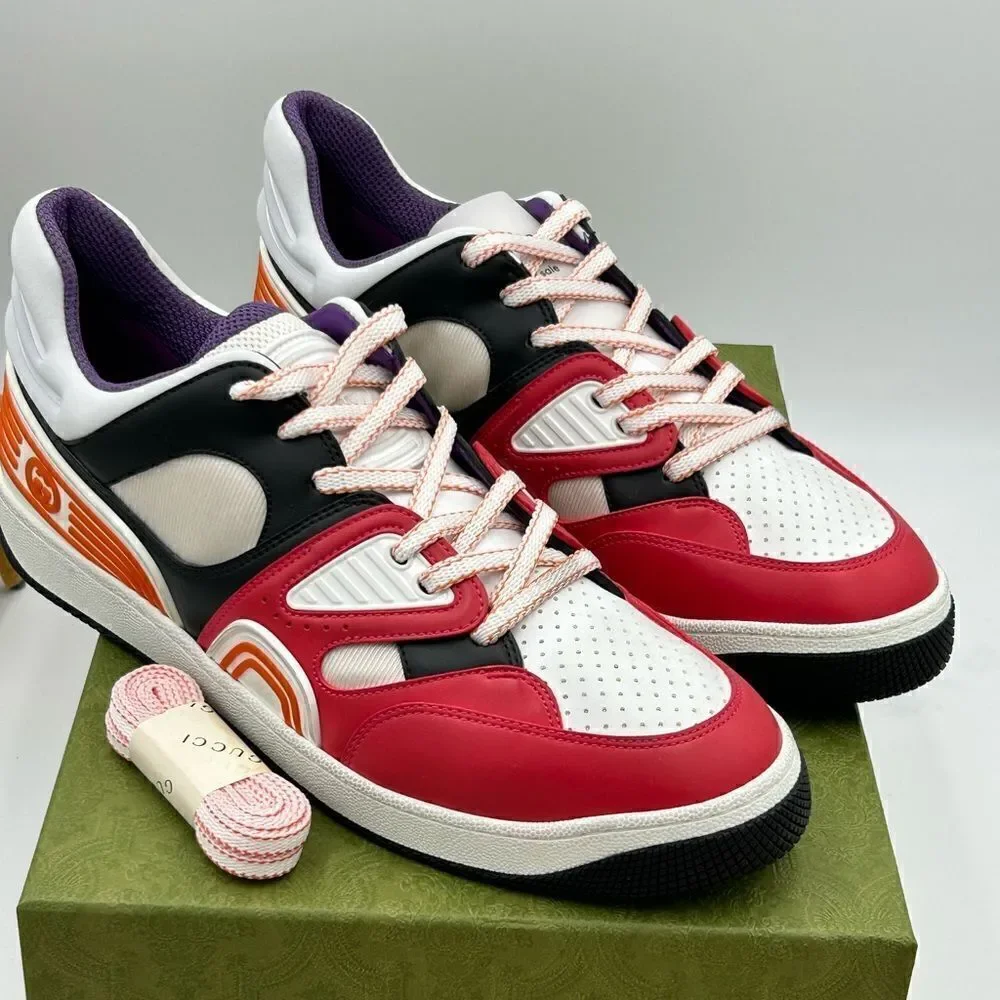 Men’s Gucci basket low top sneakers size 9.5 made in Italy